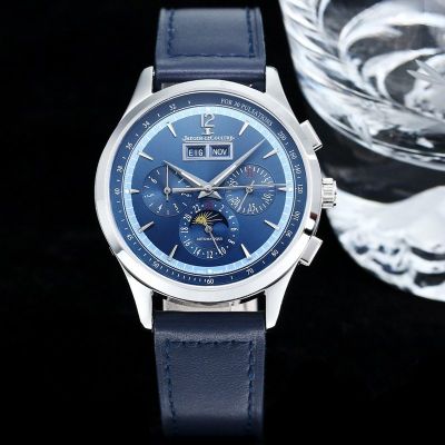 JAEGER-LECOULTRE Mens Watch Master Control Chronograph Calendar  40mm Blue Watch